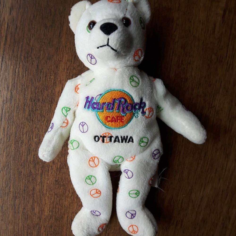 Rare Hard Rock Café Ottawa Herrington Bear Plush